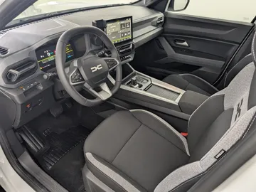 Car image 36
