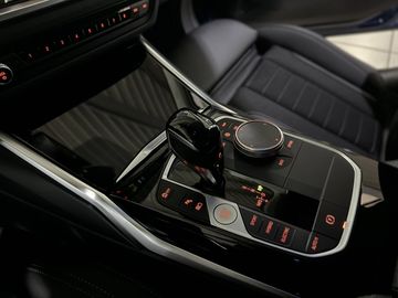 Car image 37