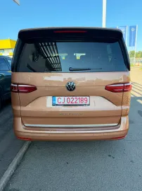 Car image 40