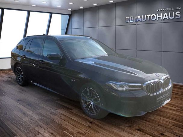 BMW 530 Touring 215 kW image number 2