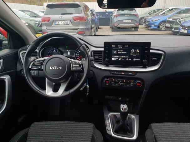 Kia Ceed 1.5 T-GDI 118 kW image number 28