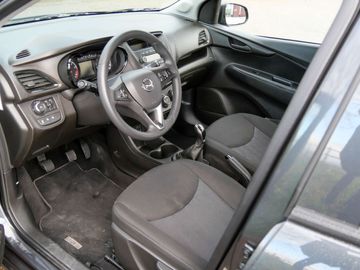 Car image 12