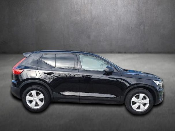 Volvo XC40 T3 120 kW image number 3