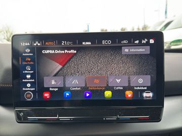 Car image 25