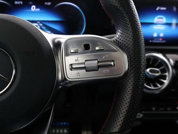 Car image 36