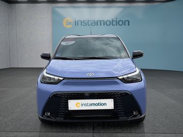 Car image 3