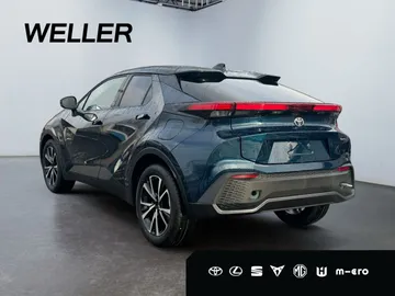 Car image 5