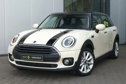 Car image 35
