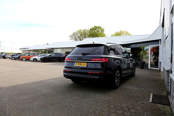 Audi Q7 55 TFSIe quattro S-Line 280 kW image number 5