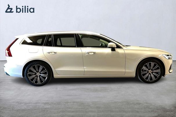 Volvo V60 T6 Recharge AWD 253 kW image number 18