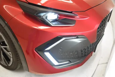 Car image 18