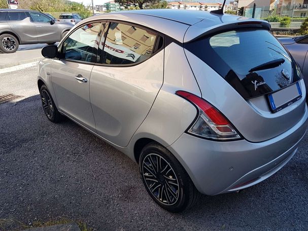 Lancia Ypsilon 51 kW image number 6