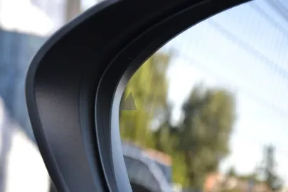 Car image 39