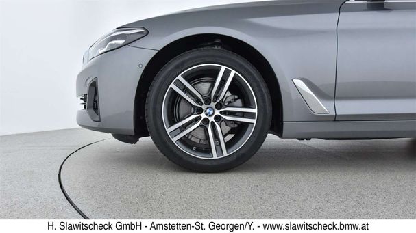 BMW 520d xDrive 140 kW image number 6