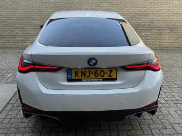 Car image 50