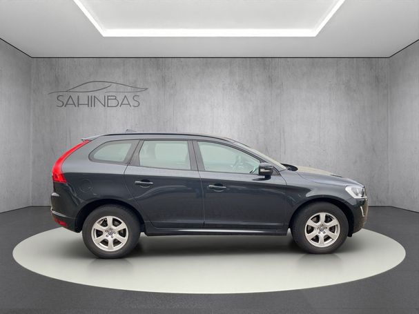 Volvo XC60 D3 Kinetic 100 kW image number 6