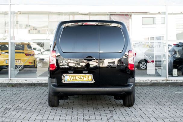 Toyota Proace City 1.5 D-4D Long 75 kW image number 12