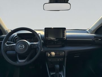 Car image 13