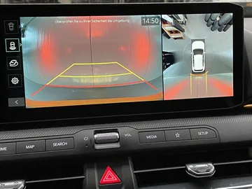 Car image 22