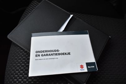 Car image 25