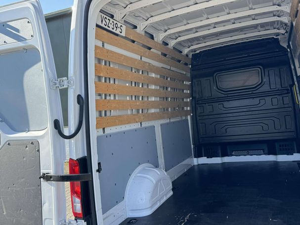 Volkswagen Crafter 30 TDI 75 kW image number 21