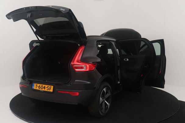 Volvo XC40 B3 Plus Dark 120 kW image number 14