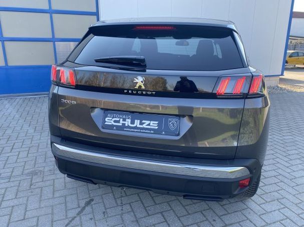 Peugeot 3008 PureTech 130 GPF Allure 96 kW image number 19