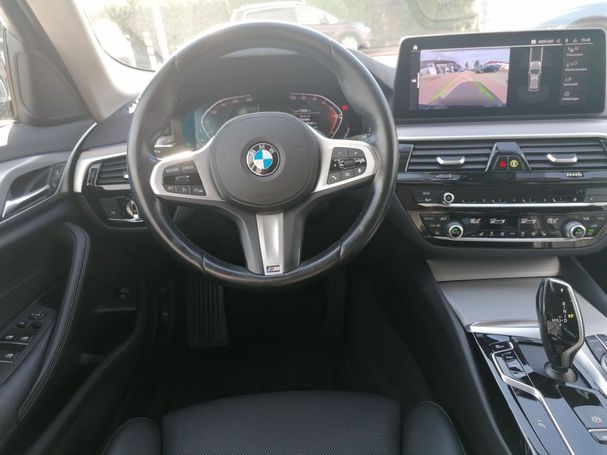 BMW 530d Touring 210 kW image number 9