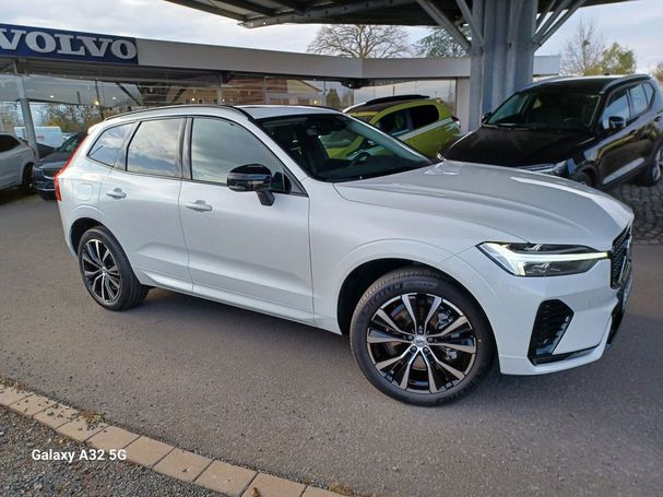 Volvo XC60 B4 145 kW image number 1