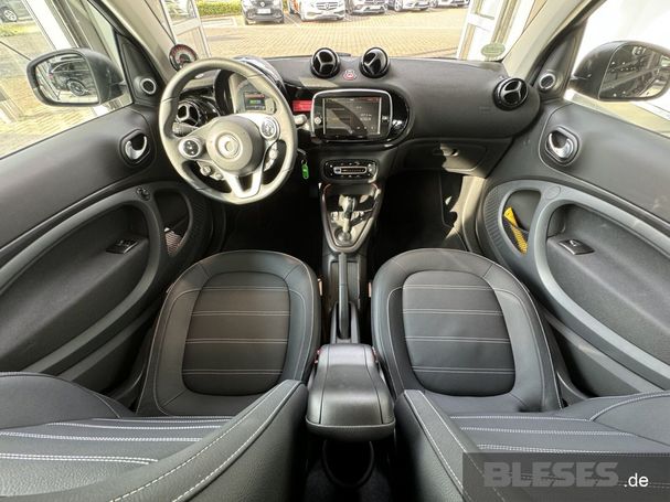 Smart ForTwo cabrio EQ 60 kW image number 12