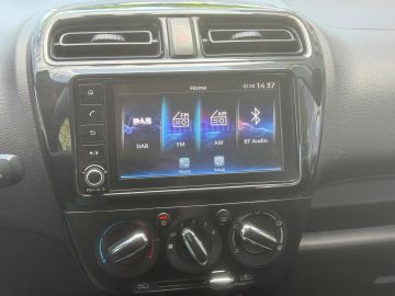 Car image 38
