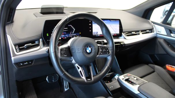 BMW 218i 100 kW image number 3