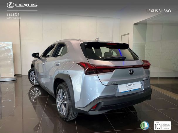 Lexus UX 300e 150 kW image number 14