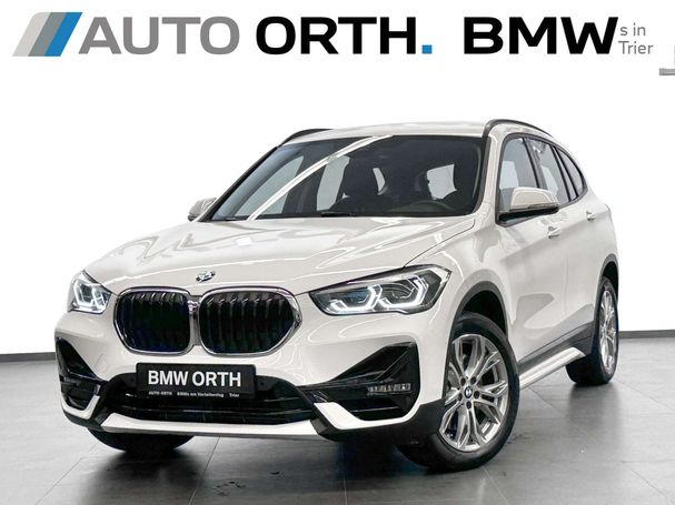 BMW X1 xDrive20i 141 kW image number 1