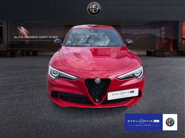 Alfa Romeo Stelvio V6 2.9 Bi-Turbo AT8-Q4 Quadrifoglio 375 kW image number 6