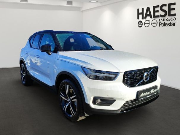 Volvo XC40 R Recharge Plug-in T4 Design 155 kW image number 2