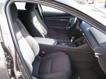 Car image 30