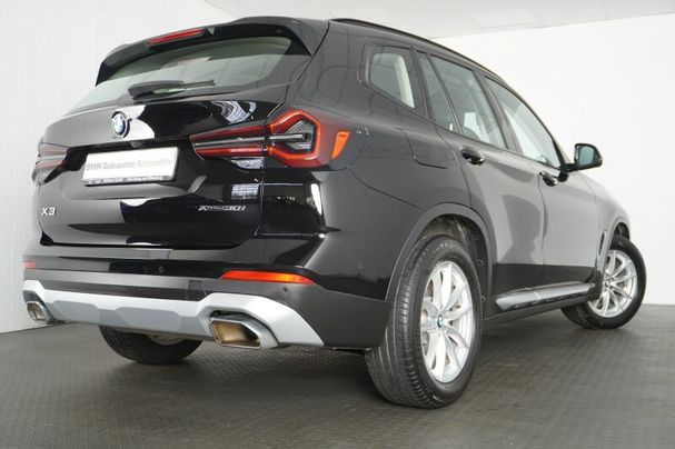 BMW X3 xDrive30i 180 kW image number 9