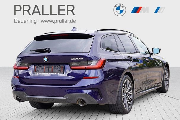 BMW 330 e Touring M Sport 215 kW image number 3