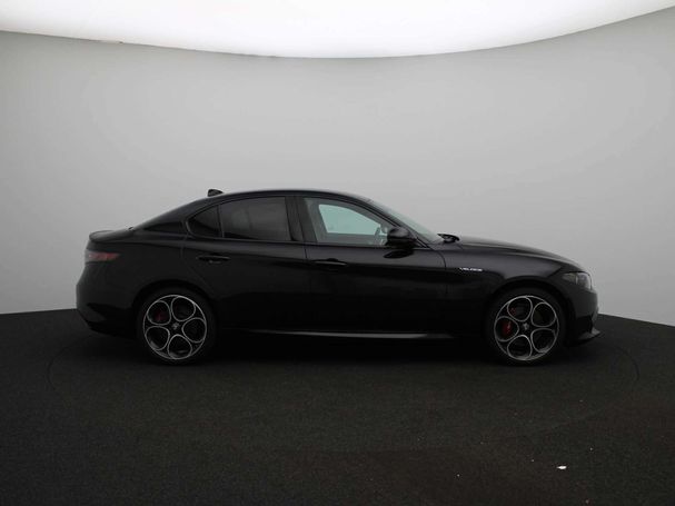 Alfa Romeo Giulia 2.0 Veloce 206 kW image number 6