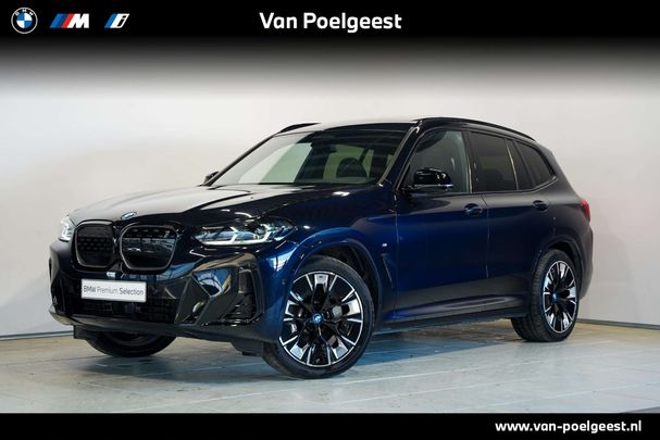 BMW iX3 M Sport 210 kW image number 1