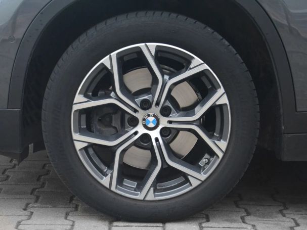 BMW X1 sDrive20i xLine 141 kW image number 5