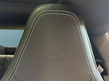 Car image 29