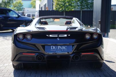 Car image 34