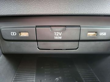 Car image 35