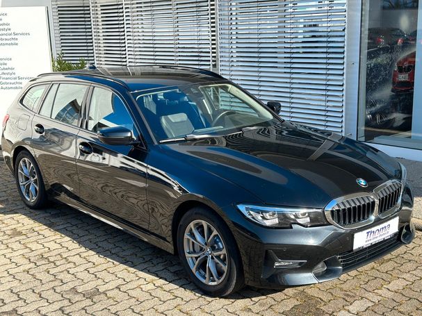 BMW 330 Touring 185 kW image number 1