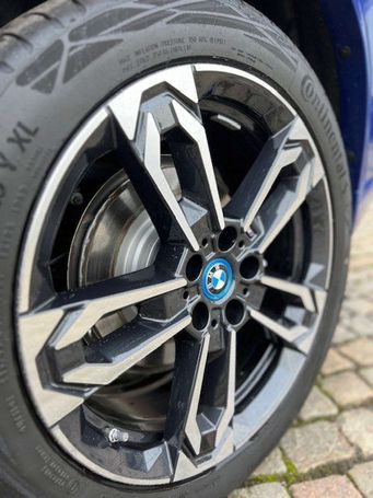 BMW iX1 xDrive30 M Sport 230 kW image number 7