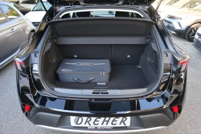 Car image 29