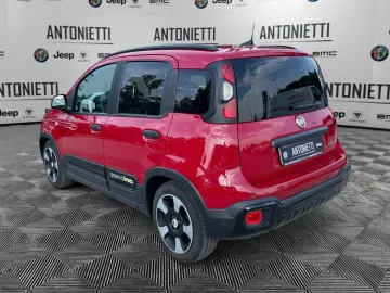 Car image 5