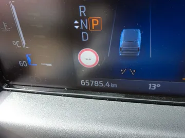 Car image 29